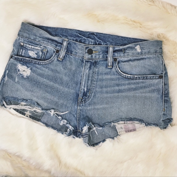 boyfriend cut off jean shorts